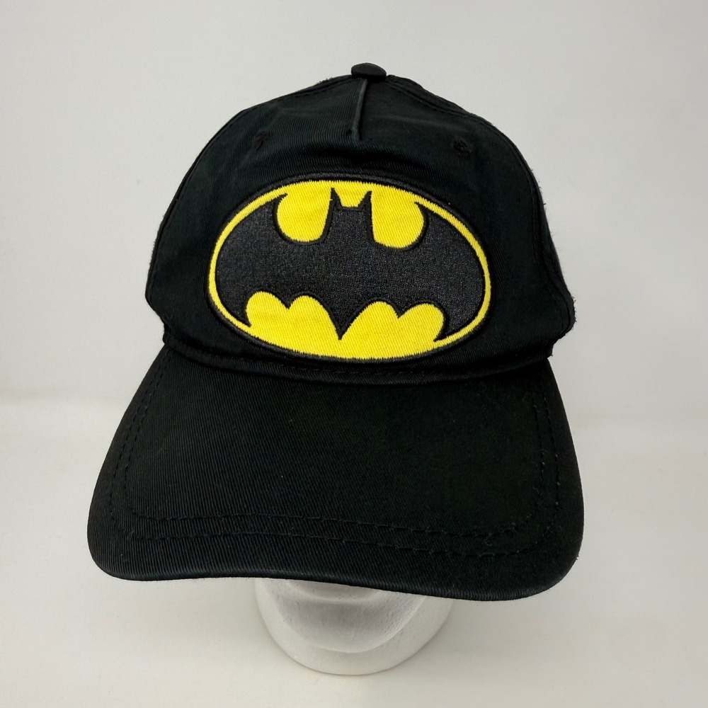 Batman DC Comics Youth Baseball Cap Black Yellow Bat Signal Snapback Hat 2017
